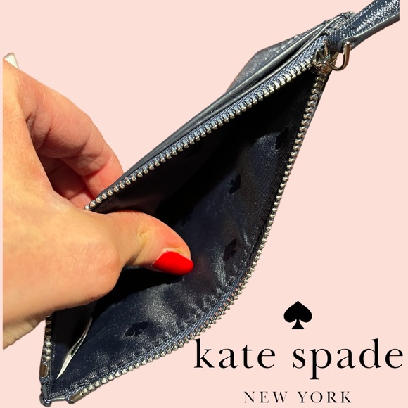 Kate Spade Glitter Large slim cardholder with zipper. - Picture 7 of 8